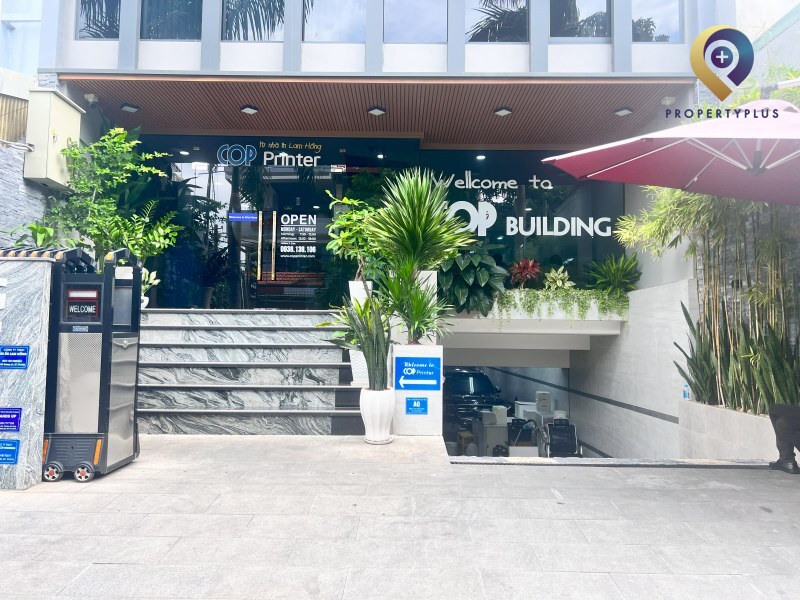 COP Building